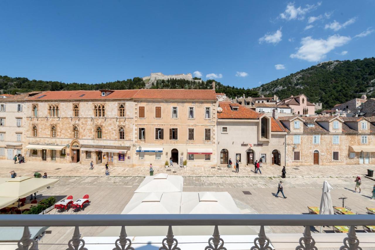 Apartments Villa Tudor 2 Хвар Екстериор снимка
