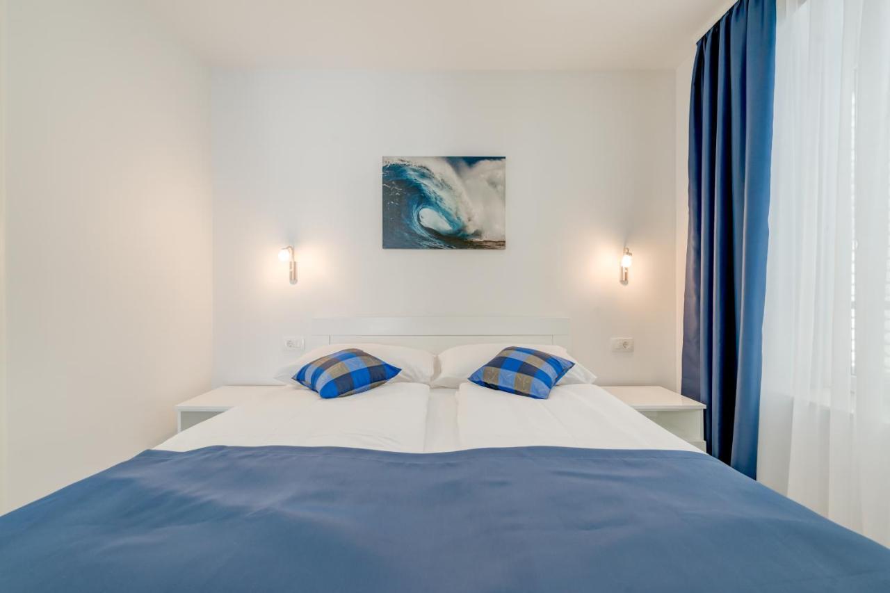 Apartments Villa Tudor 2 Хвар Екстериор снимка