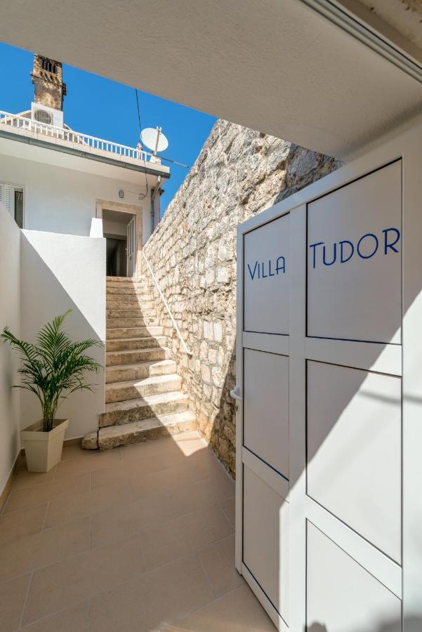 Apartments Villa Tudor 2 Хвар Екстериор снимка