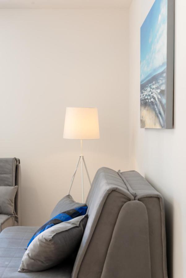 Apartments Villa Tudor 2 Хвар Екстериор снимка